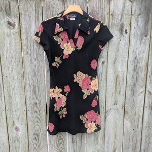 Accomplice Floral Dress (Medium but runs small)